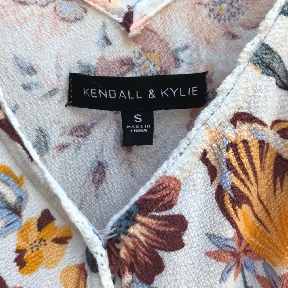 FLORAL ROMPER - Picture 4 of 4